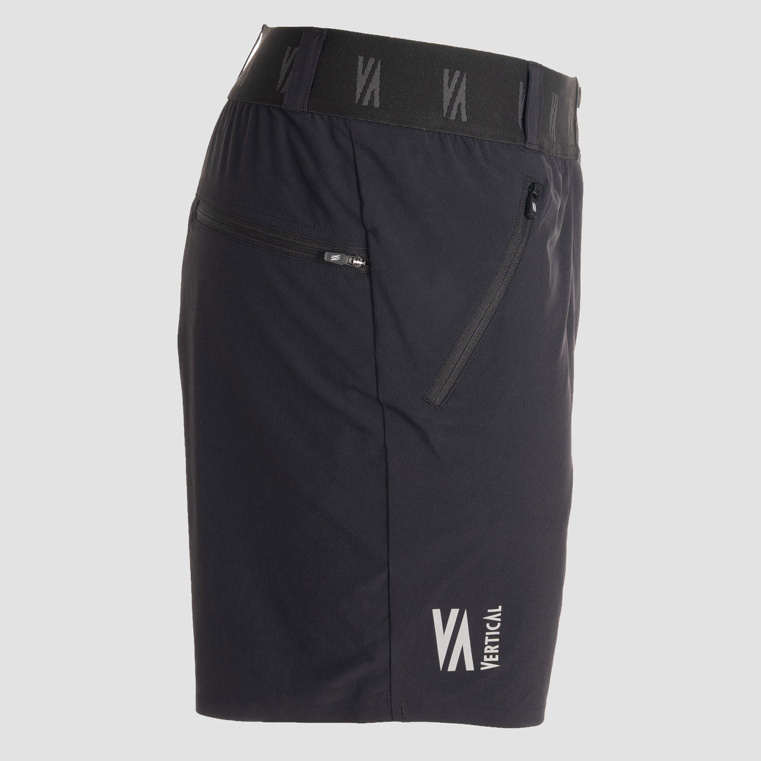 Short technique Aubrac Vertical Femme – tissu stretch 4 directions, poches mesh ventilées, idéal pour la randonnée et les activités outdoor en été
