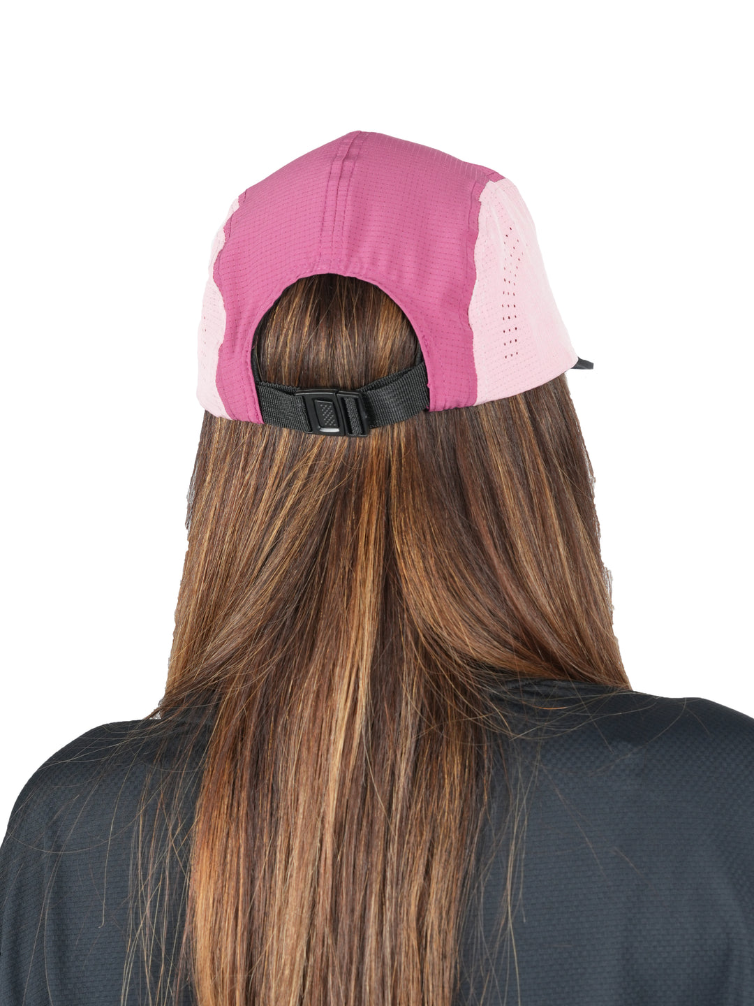 Casquette technique Vertical – légère et respirante avec ventilation active, idéale pour la randonnée et les activités outdoor en montagne