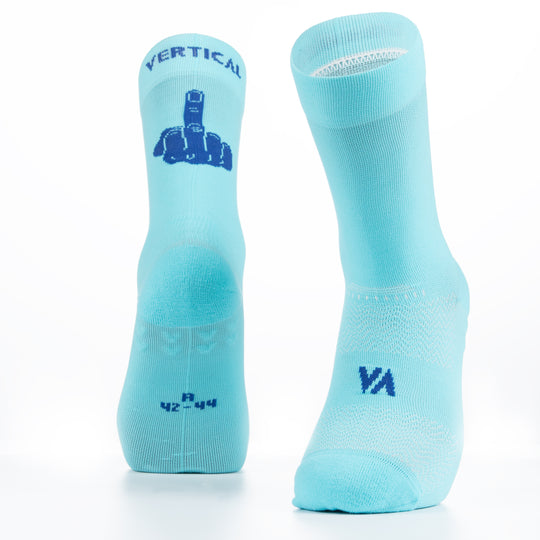 Découvrez les Détendez-vous Socks de Vertical : chaussettes confortables pour running et détente, offrant maintien et douceur pour toutes vos activités.