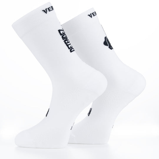 Découvrez les Détendez-vous Socks de Vertical : chaussettes confortables pour running et détente, offrant maintien et douceur pour toutes vos activités.