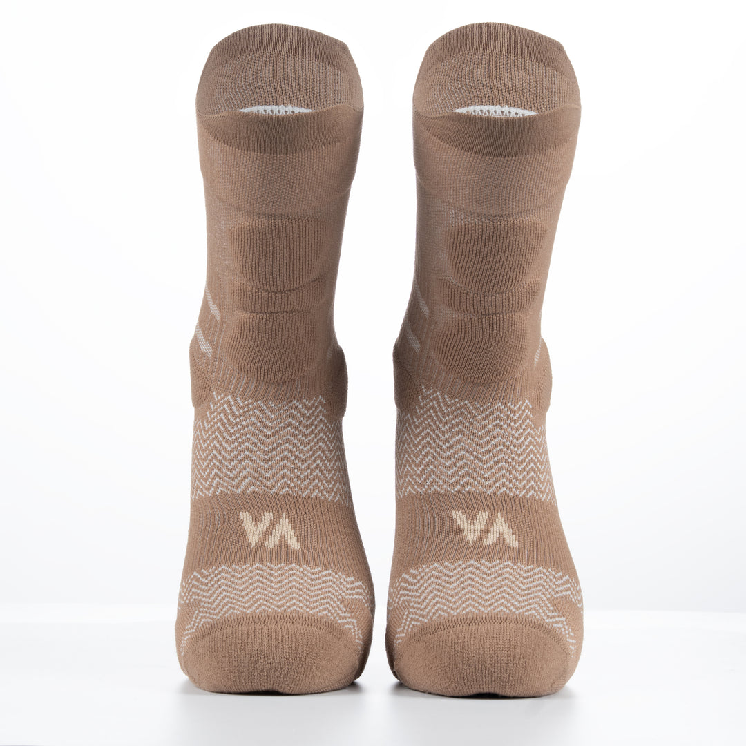 Découvrez les Explorer Trek Socks de Vertical : chaussettes trekking techniques, parfaites pour randonnée et outdoor. Confort et performance tout au long du trek.