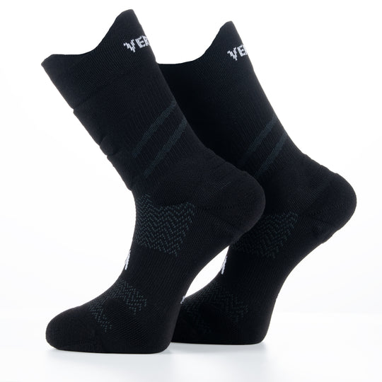 Découvrez les Explorer Trek Socks de Vertical : chaussettes trekking techniques, parfaites pour randonnée et outdoor. Confort et performance tout au long du trek.