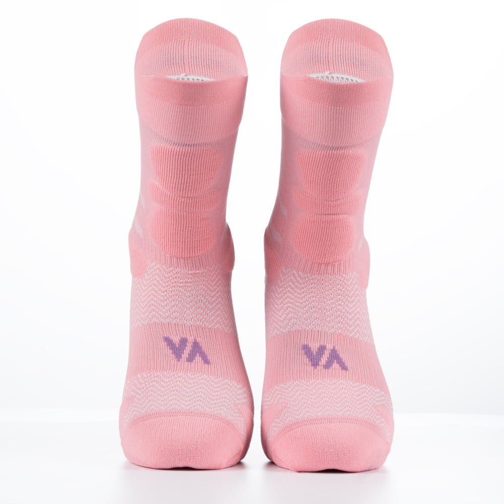 Découvrez les Explorer Trek Socks de Vertical : chaussettes trekking techniques, parfaites pour randonnée et outdoor. Confort et performance tout au long du trek.