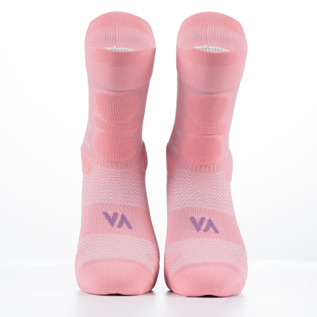 Découvrez les Explorer Trek Socks de Vertical : chaussettes trekking techniques, parfaites pour randonnée et outdoor. Confort et performance tout au long du trek.