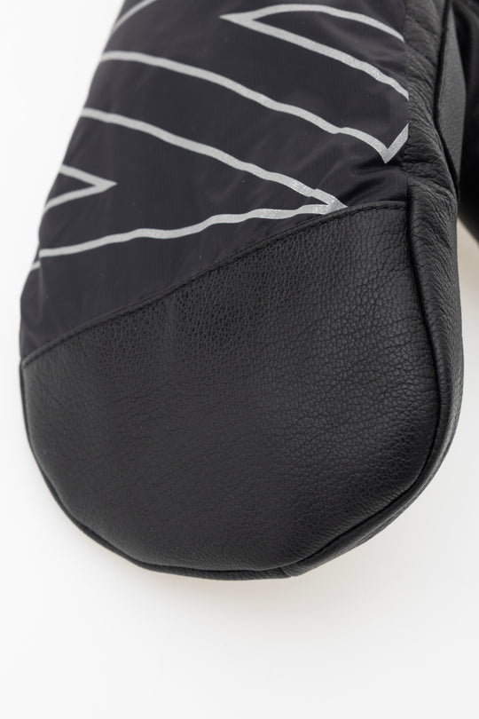 Mythic XPE MP+ gants techniques - détail de la peau de chèvre nappa douce et couche imperméable