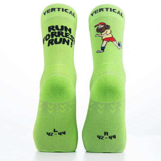 Découvrez les Run Forrest Run Socks de Vertical : chaussettes running confortables et respirantes, conçues pour performance, amorti et sport longue distance.