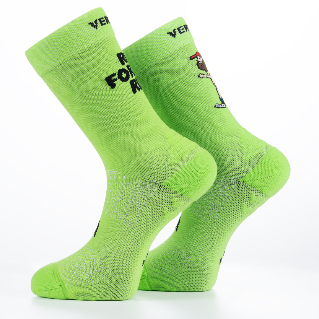 Découvrez les Run Forrest Run Socks de Vertical : chaussettes running confortables et respirantes, conçues pour performance, amorti et sport longue distance.