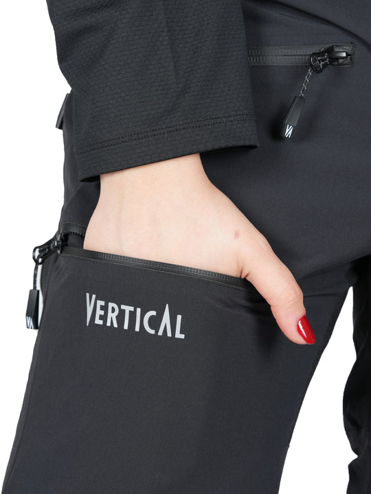 Pantalon Windy Spirit MP+ Vertical Femme – imperméable membrane MP+ 15K/15K, softshell technique avec guêtres intégrées, idéal pour le ski de randonnée et l'alpinisme
