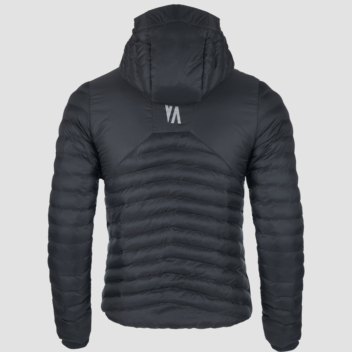 Veste isolante compacte avec zones matelassées ciblées et tissu déperlant respirant