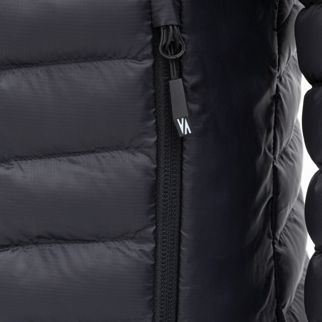 Alpine Jacket Primaloft homme - détail de la construction compressible et auto-pliable