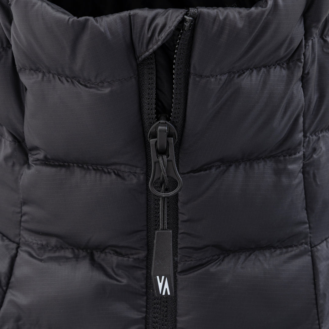 Alpine Jacket Primaloft homme - détail de la construction compressible et auto-pliable