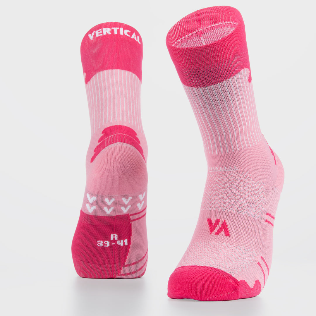 Chaussettes Verderby Vertical – design minimaliste élégant, fils techniques respirants, renforts voûte plantaire et cheville, idéales pour la course et la marche