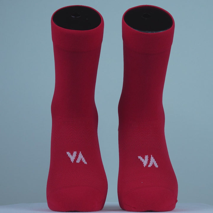 Découvrez les Run for Beer Socks de Vertical : chaussettes fun et originales, parfaites pour running ou comme cadeau unique pour sportifs et amateurs de bière.