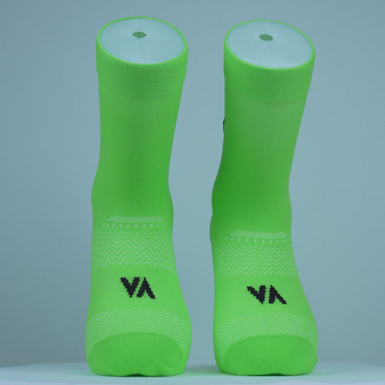 Découvrez les Run Forrest Run Socks de Vertical : chaussettes running confortables et respirantes, conçues pour performance, amorti et sport longue distance.