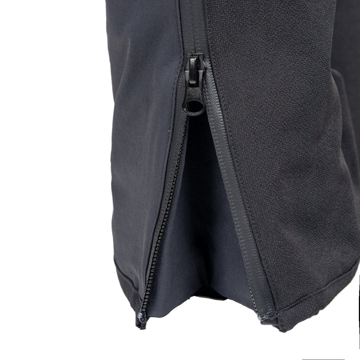 Pantalon ski de randonnée Windy Spirit MP+ - détail des fermetures éclair d'aération et guêtres intégrées