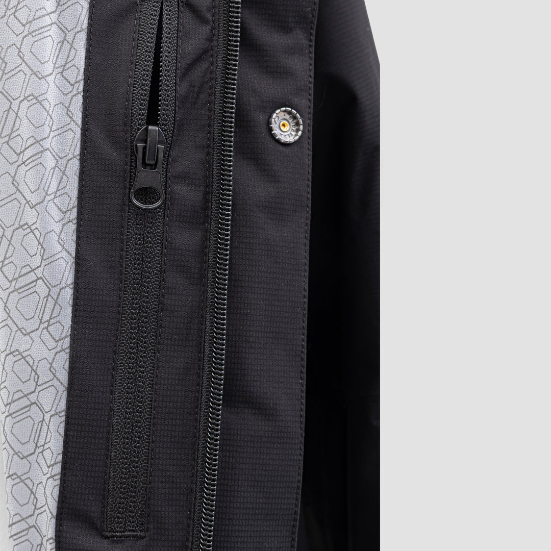 Windy Spirit MP+ veste respirante femme - détail des poignets avec passe-pouce et ajustements